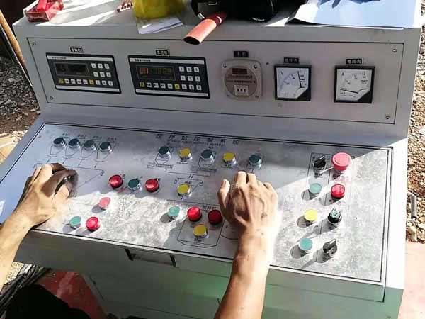 control panels of mini batching plant